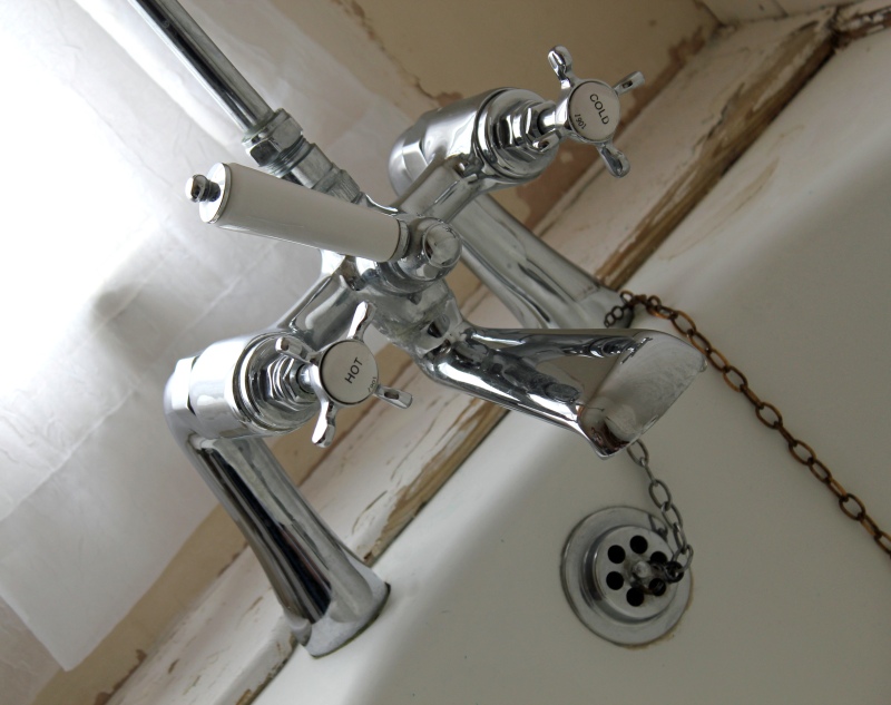 Shower Installation Leatherhead, Oxshott, Fetcham, KT22